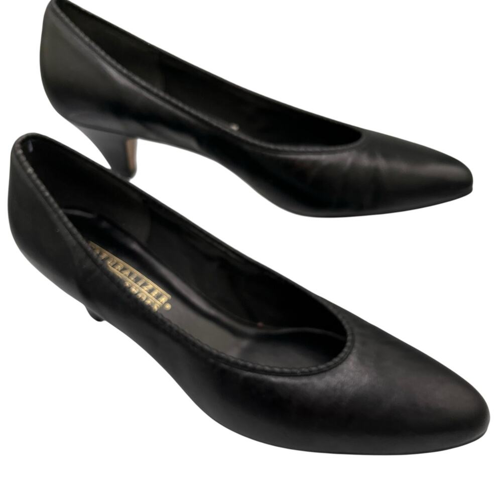 Naturalizer Soft Black Leather Kitten Heel Pumps 10 AAAA Extra Narrow Office